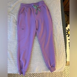 Zamora™ High Waisted 2.0 - Petite Jogger Scrub Pants - Lilac Dawn